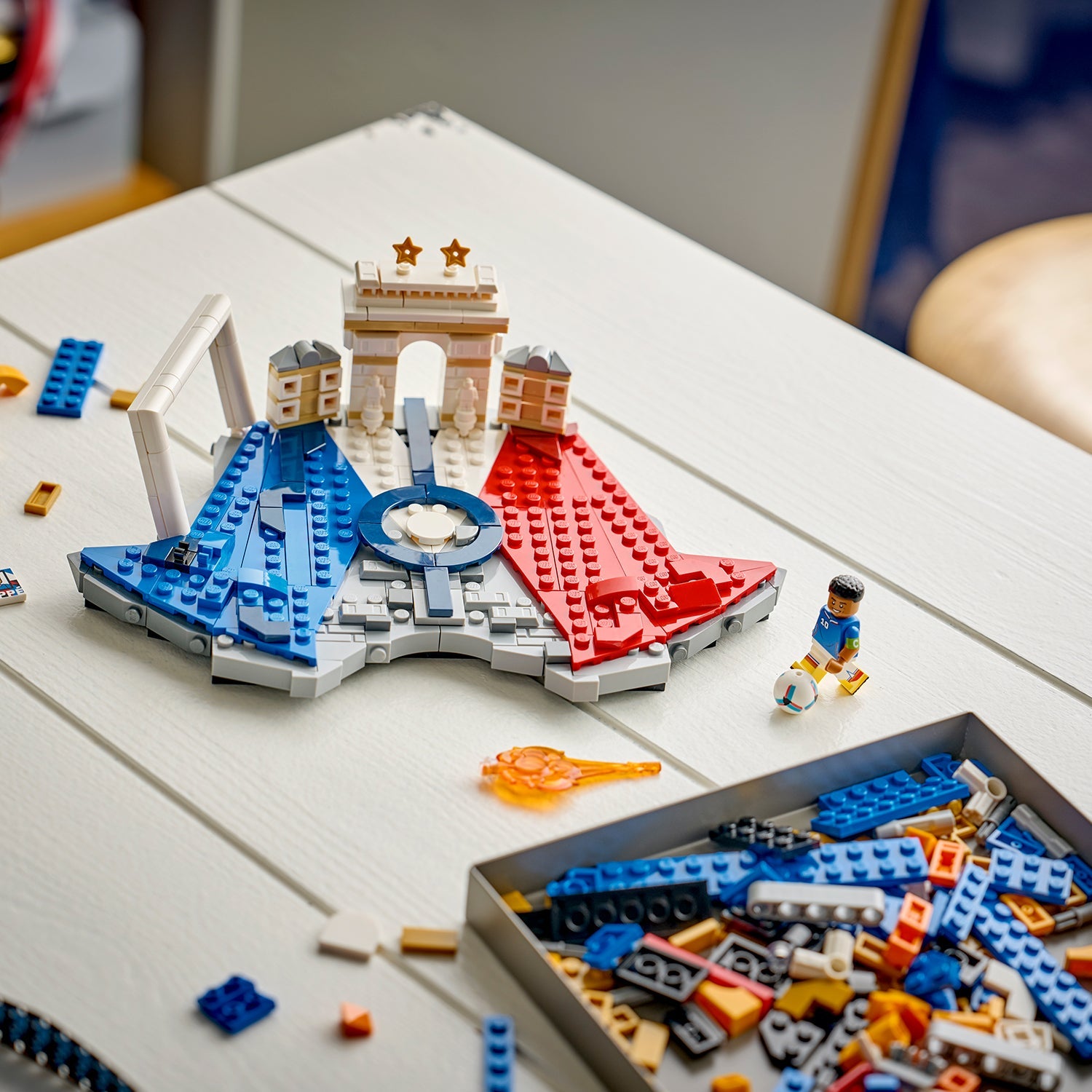 LEGO® Editions Kylian Mbappé – Football Highlights
