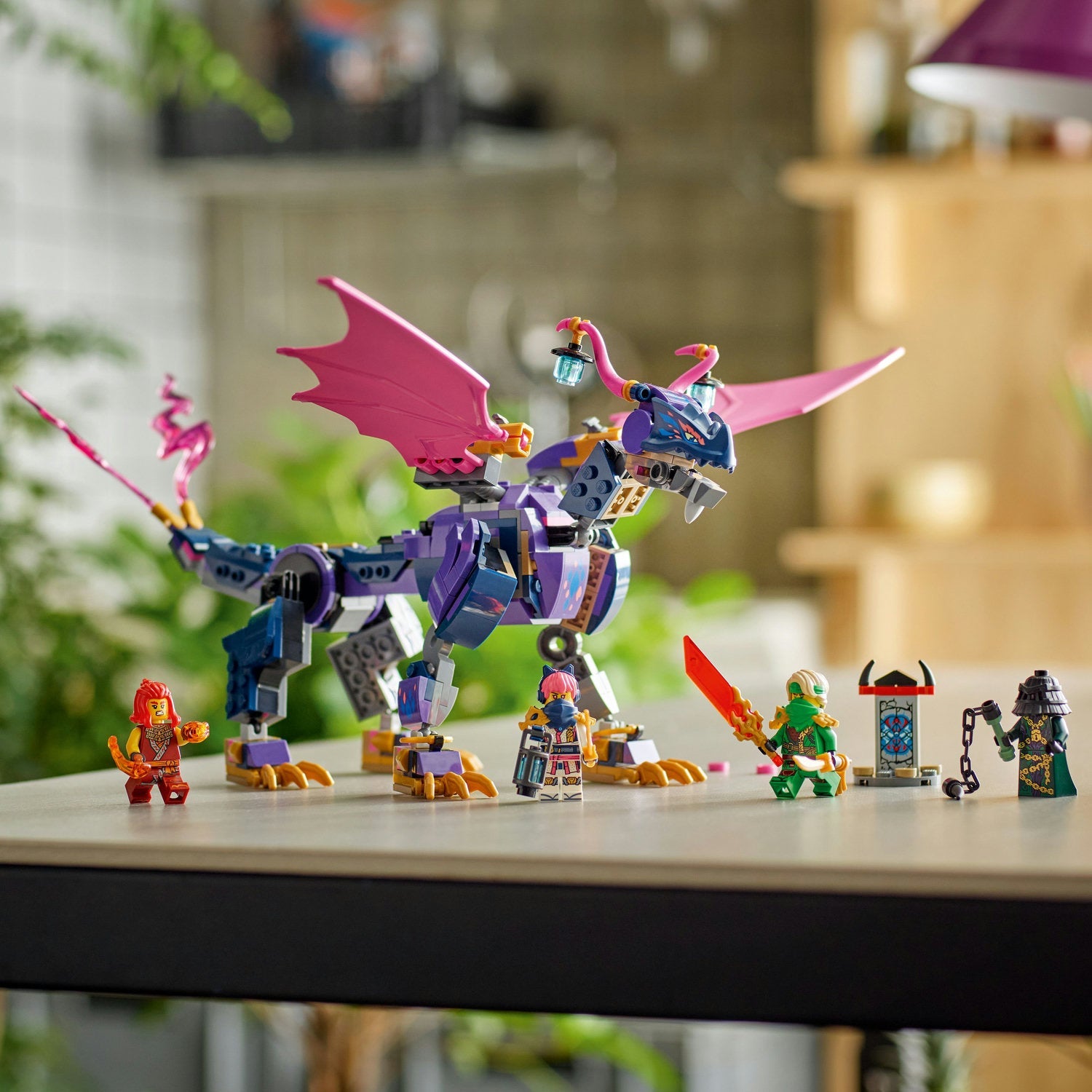 LEGO® NINJAGO® Rontu the Master Dragon