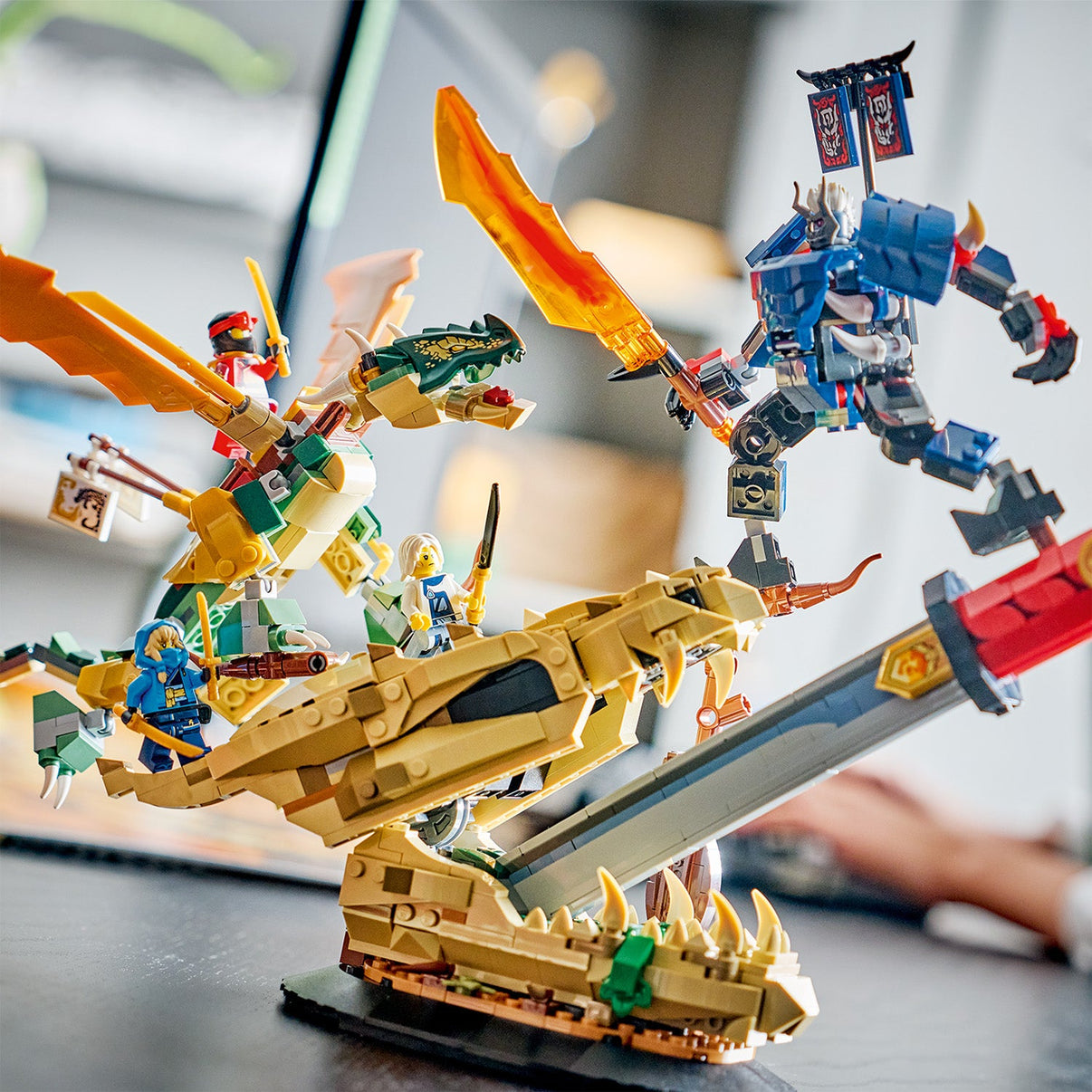 LEGO® NINJAGO® Battle at the Dragon’s Blade
