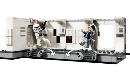 LEGO® 75387 Star Wars™ Boarding the Tantive IV™