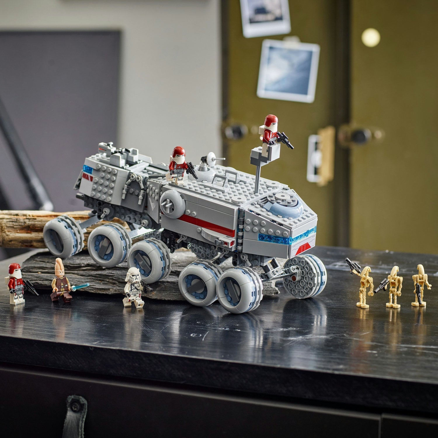 LEGO® Star Wars™ Republic Juggernaut