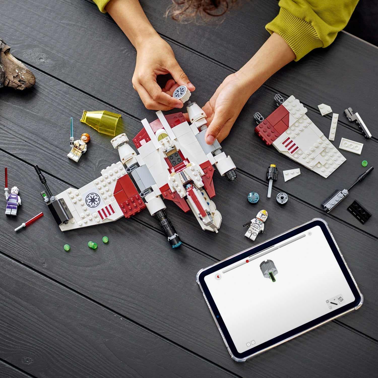 LEGO® Star Wars™ V-19 Torrent Starfighter