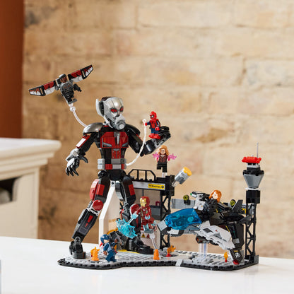 LEGO® 76314 Marvel Captain America: Civil War Action Battle