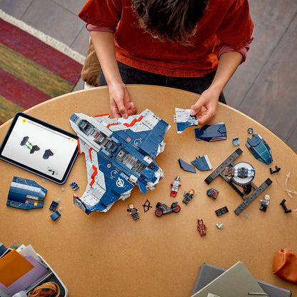 LEGO® Marvel Avengers: Age of Ultron Quinjet