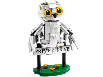 LEGO® 76425 Harry Potter™ Hedwig™ at 4 Privet Drive
