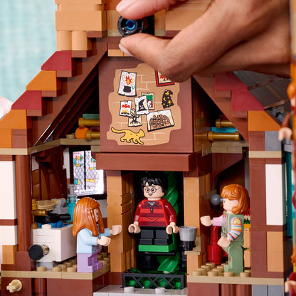 LEGO® 76437 Harry Potter™ The Burrow – Collectors’ Edition