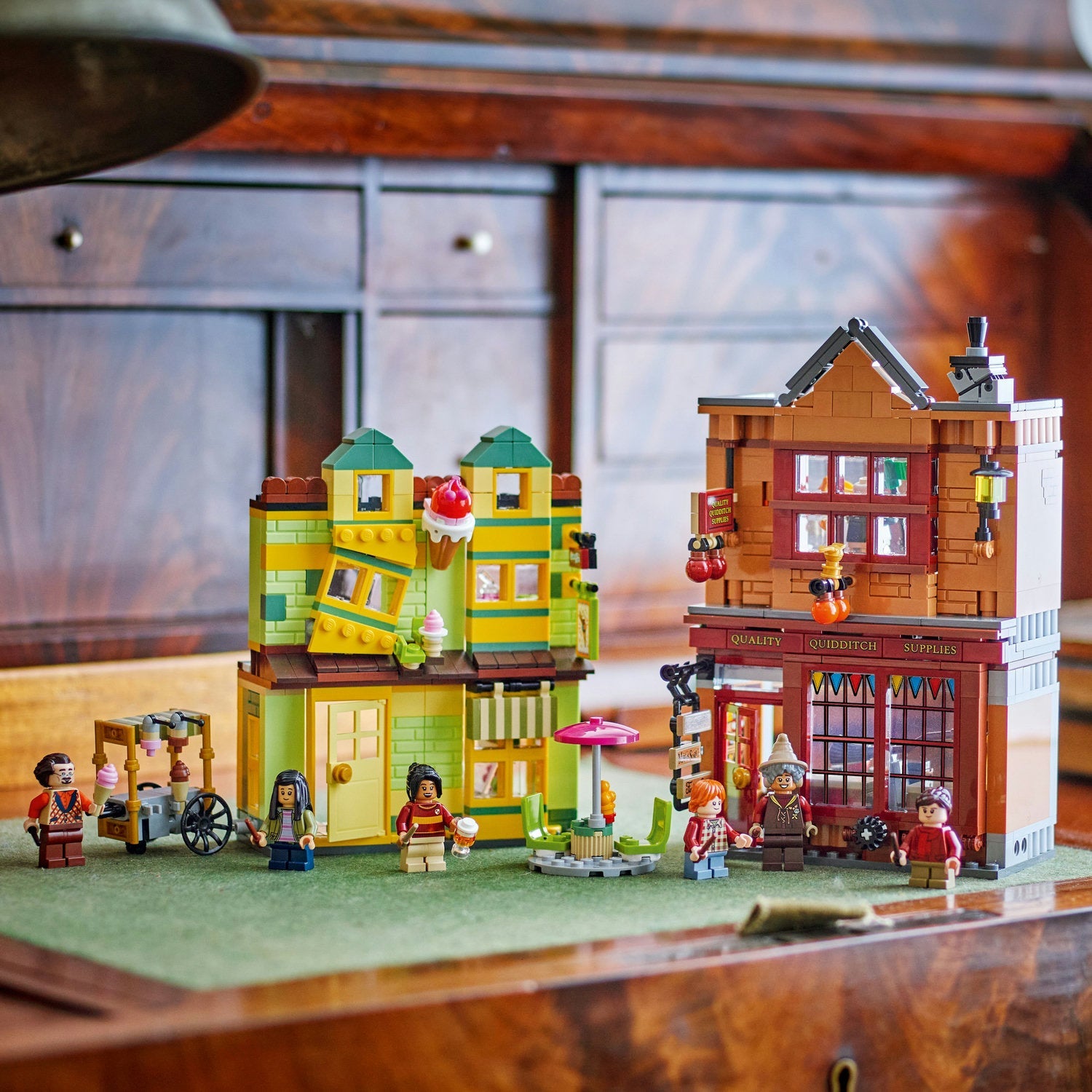 LEGO® Harry Potter™ Quality Quidditch™ Supplies & Ice Cream