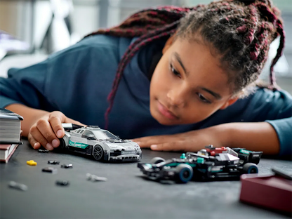 LEGO® 76909 Speed Champions Mercedes-AMG F1 W12 E Performance & Mercedes-AMG Project One