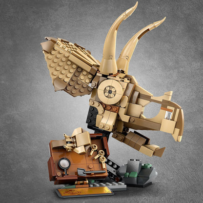 LEGO 76969 Jurassic World™ Dinosaur Fossils: Triceratops Skull
