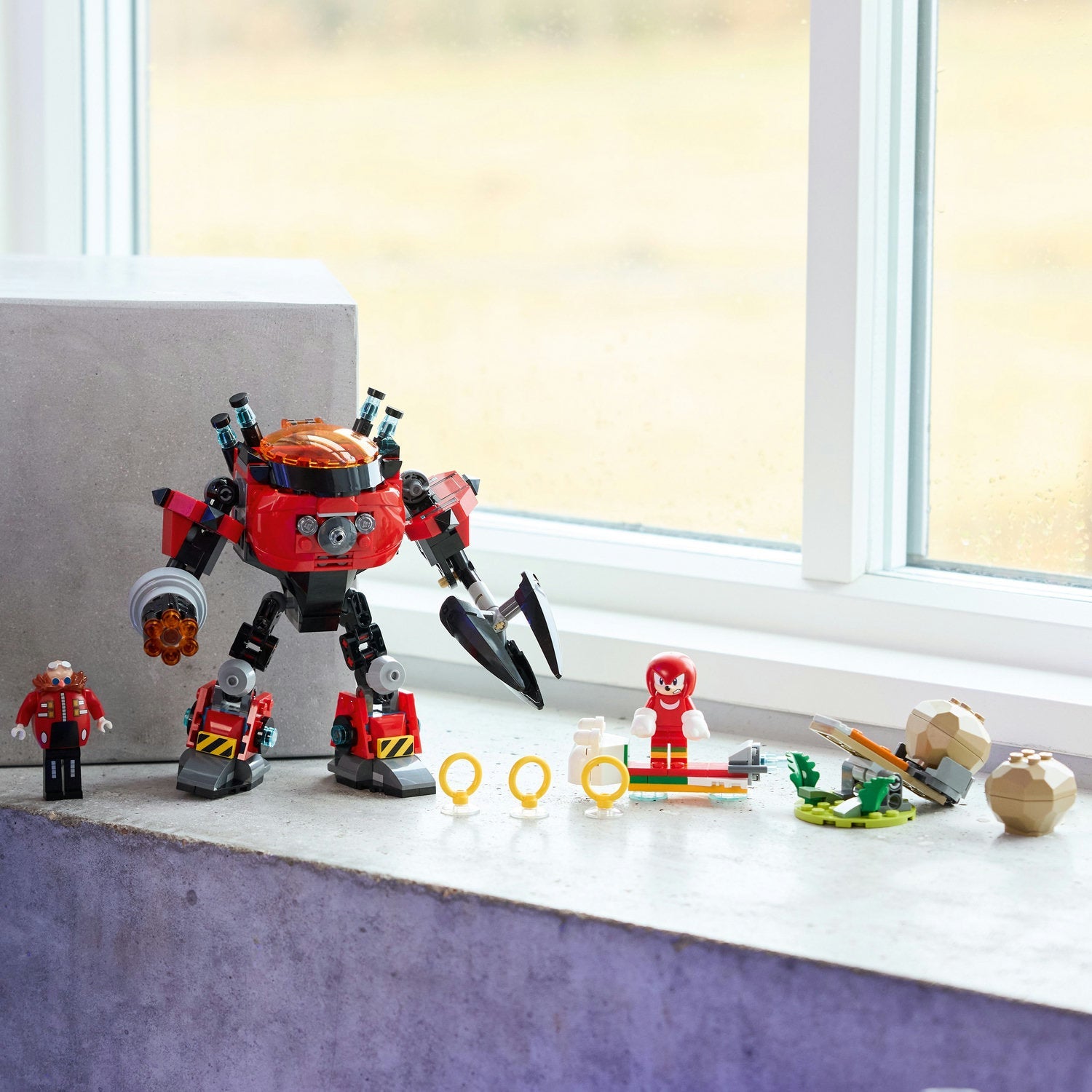 LEGO® Sonic the Hedgehog™ Knuckles vs. Dr. Eggman Egg Crusher Mech