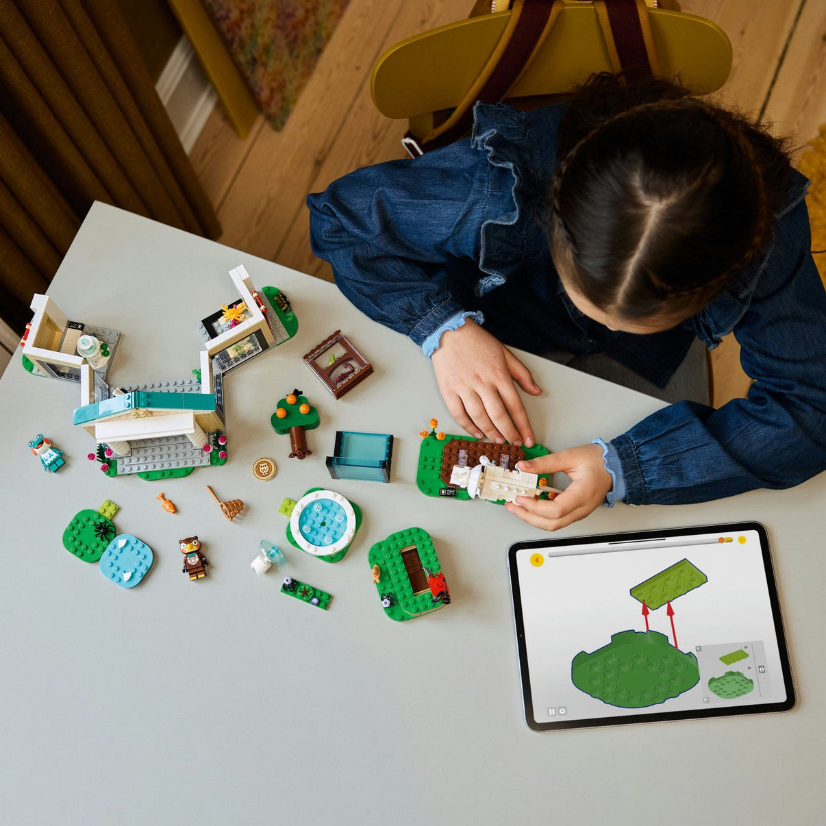 LEGO® Animal Crossing™ Blathers’s Museum Collection