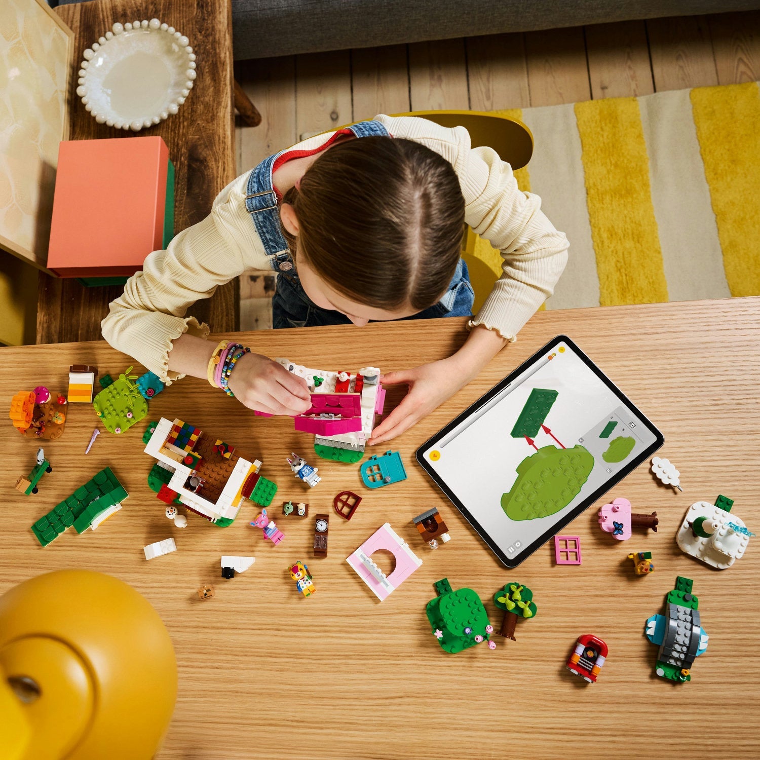 LEGO® Animal Crossing™ Creative Houses: Seasons of Fun