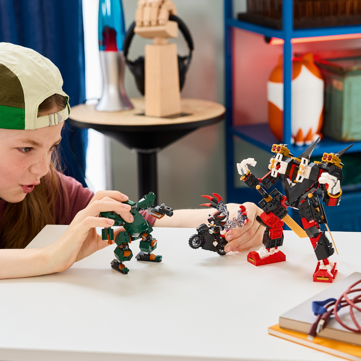 LEGO® Sonic the Hedgehog™ Shadow’s Mech vs. G.U.N. Trooper