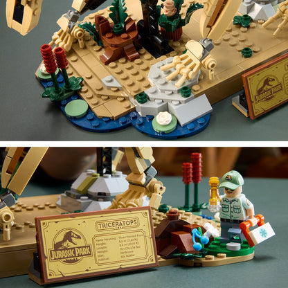 LEGO® Jurassic World Dinosaur Fossils: Triceratops