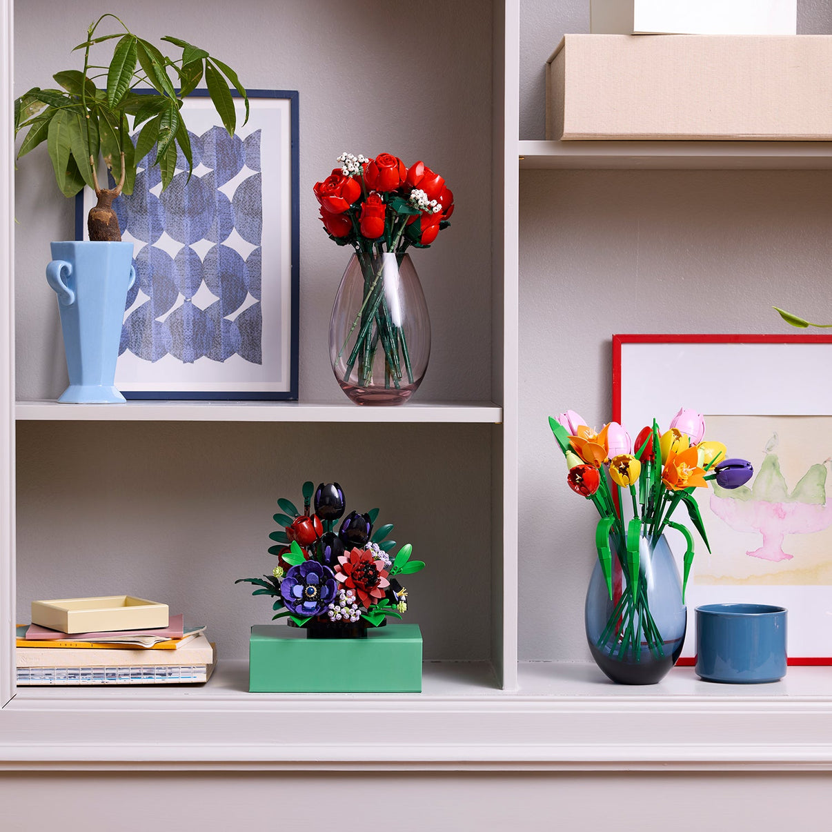 LEGO® Botanicals Dark Flower Arrangement