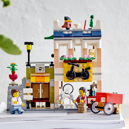 LEGO® Creator 3-in-1 Downtown Noodle Shop