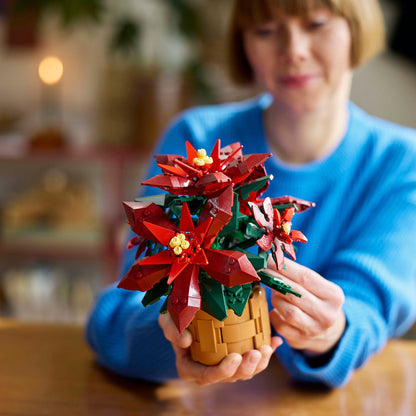LEGO® 10370 ICONS™ Poinsettia