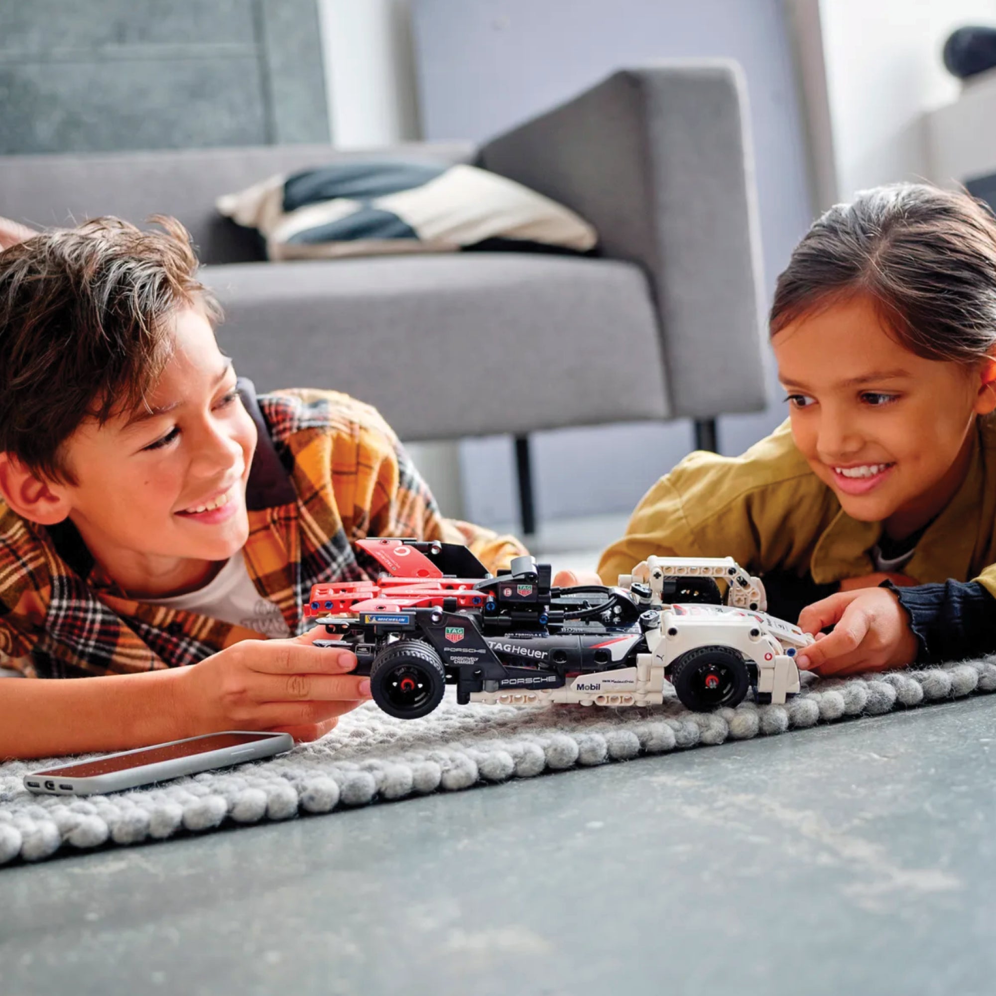 LEGO® Technic Formula E® Porsche 99X Electric
