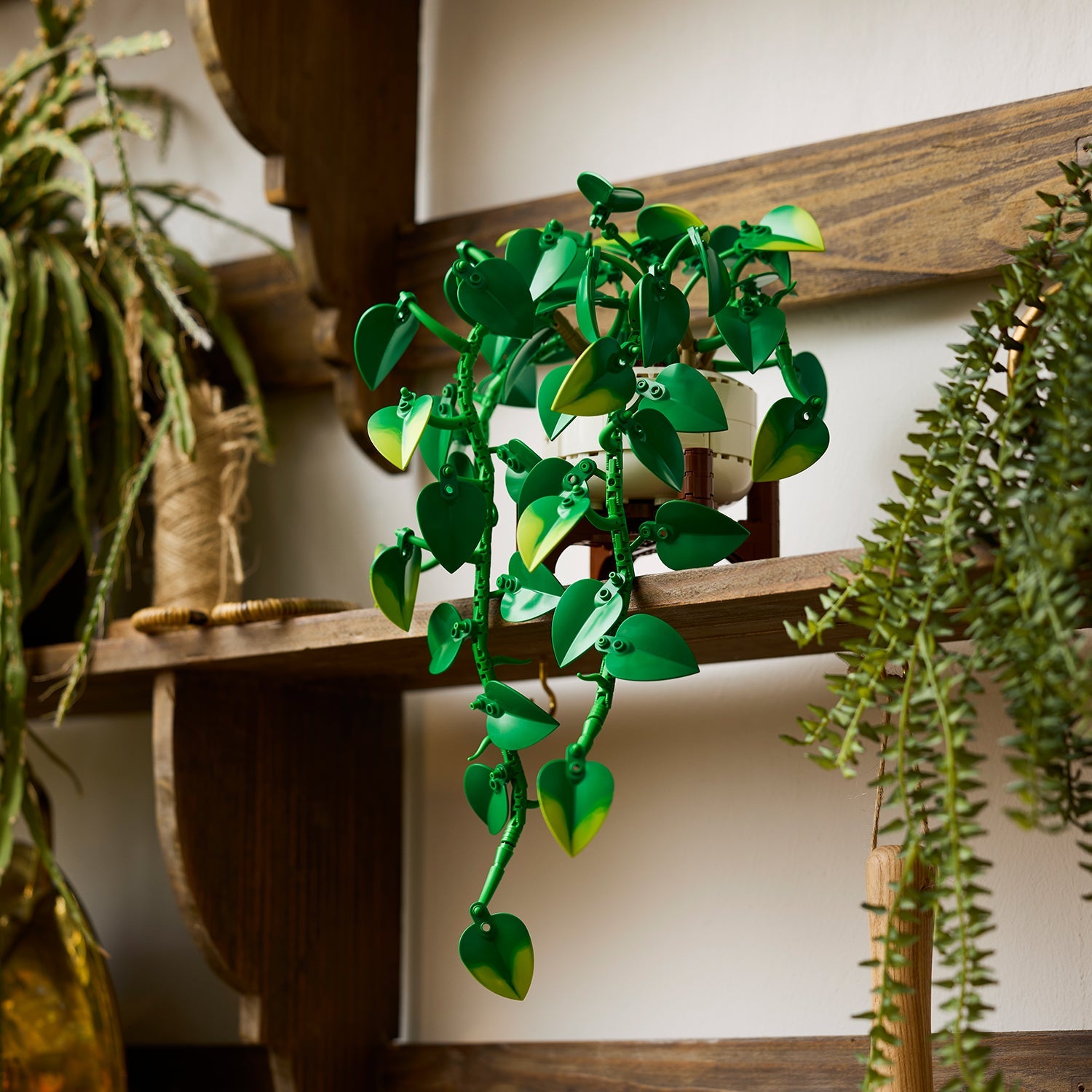 LEGO® Botanicals Hanging Golden Pothos