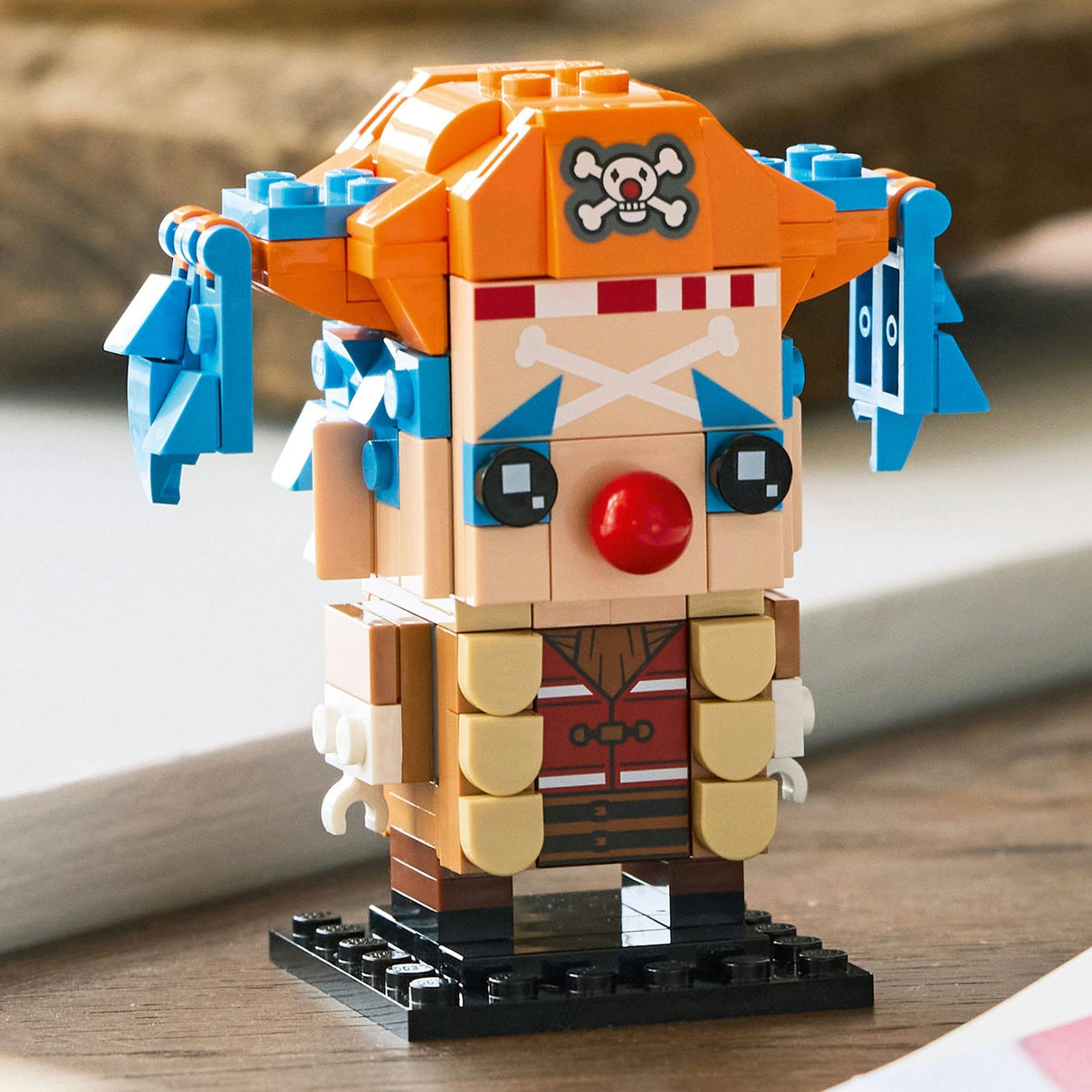 LEGO® BrickHeadz™ Buggy the Clown Figure