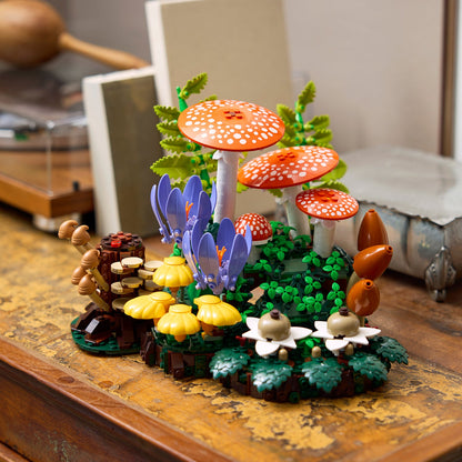 LEGO® Botanicals Woodland Mushrooms