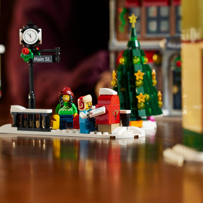 LEGO® Icons Holiday Main Street
