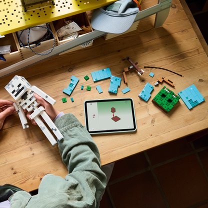 LEGO® Minecraft® The Skeleton