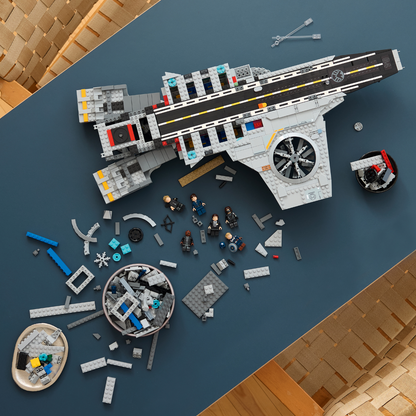 LEGO® Marvel S.H.I.E.L.D. Helicarrier
