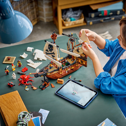 LEGO® Creator Iconic Pirate Ship