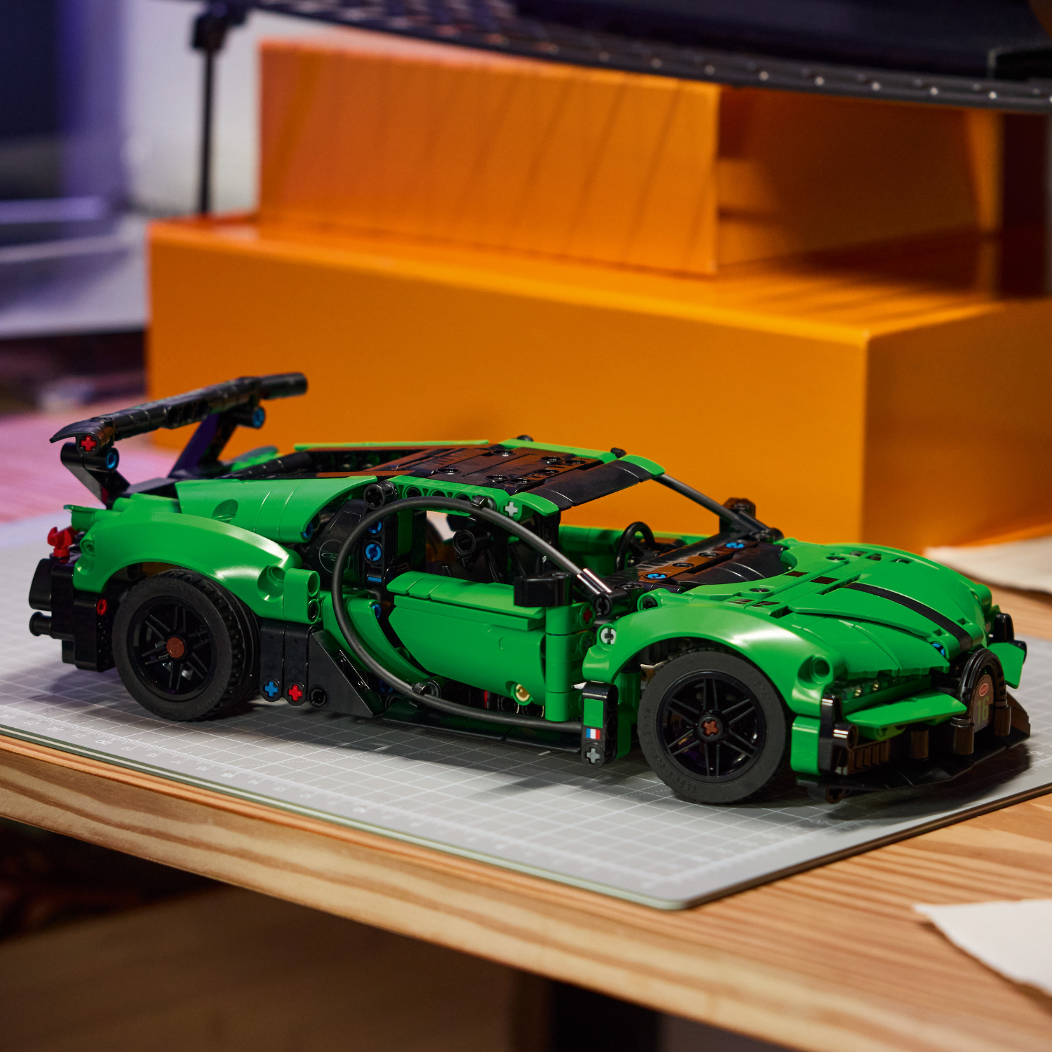 LEGO® Technic Green Bugatti Chiron Pur Sport Hypercar