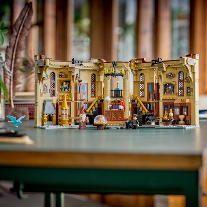 LEGO® Harry Potter™ Book Nook: Dumbledore’s Office