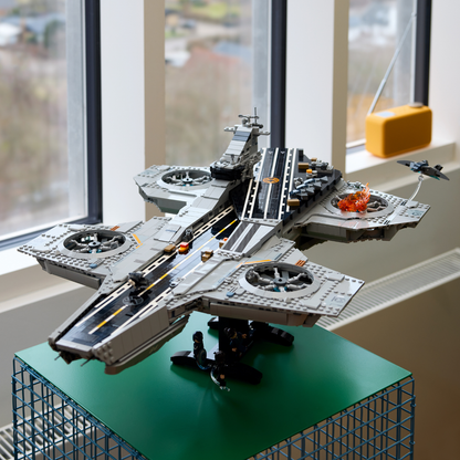 LEGO® Marvel S.H.I.E.L.D. Helicarrier