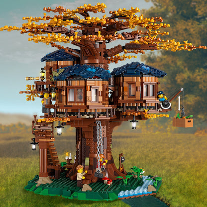 LEGO® Ideas Tree House