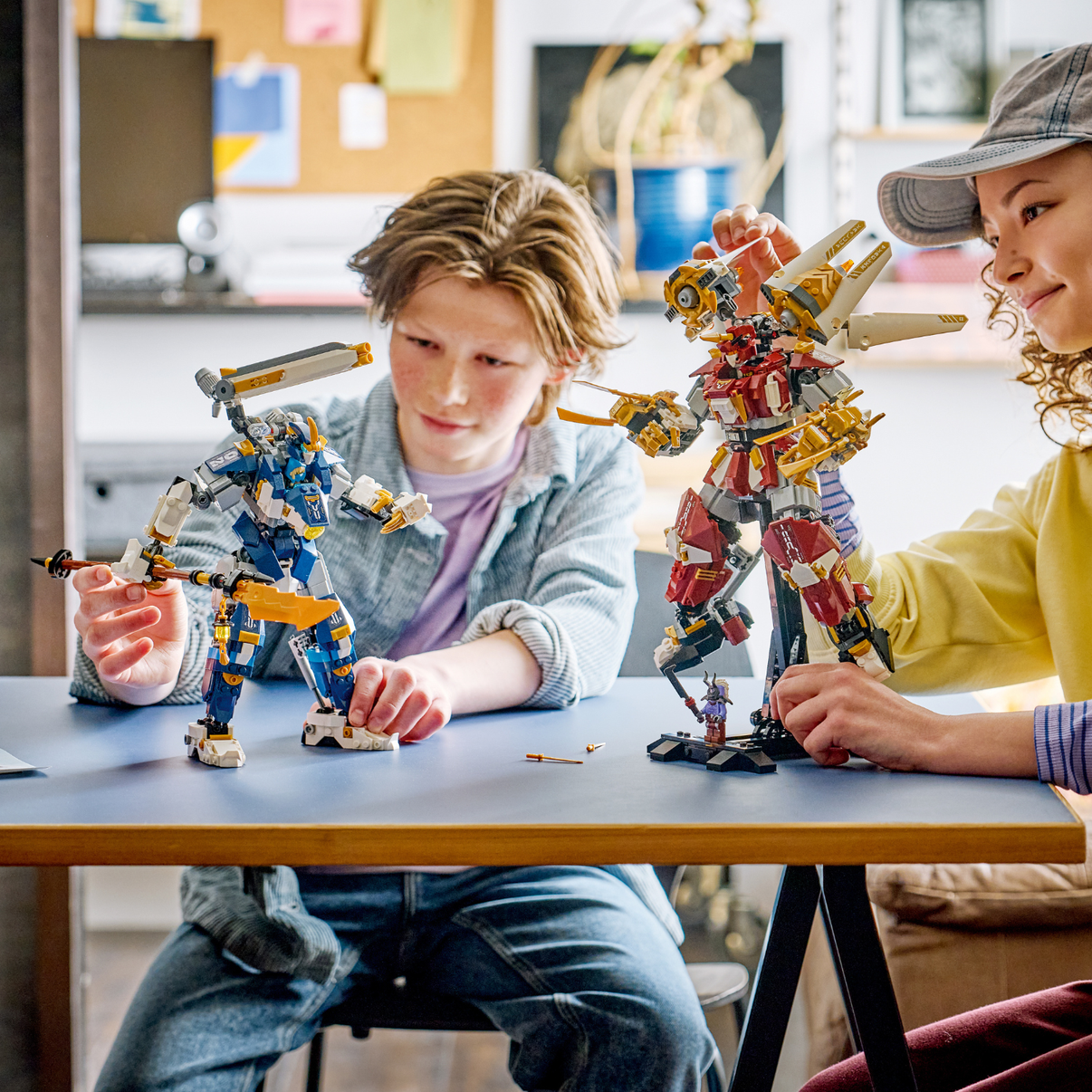 LEGO® NINJAGO® The Twin Titan Mechs