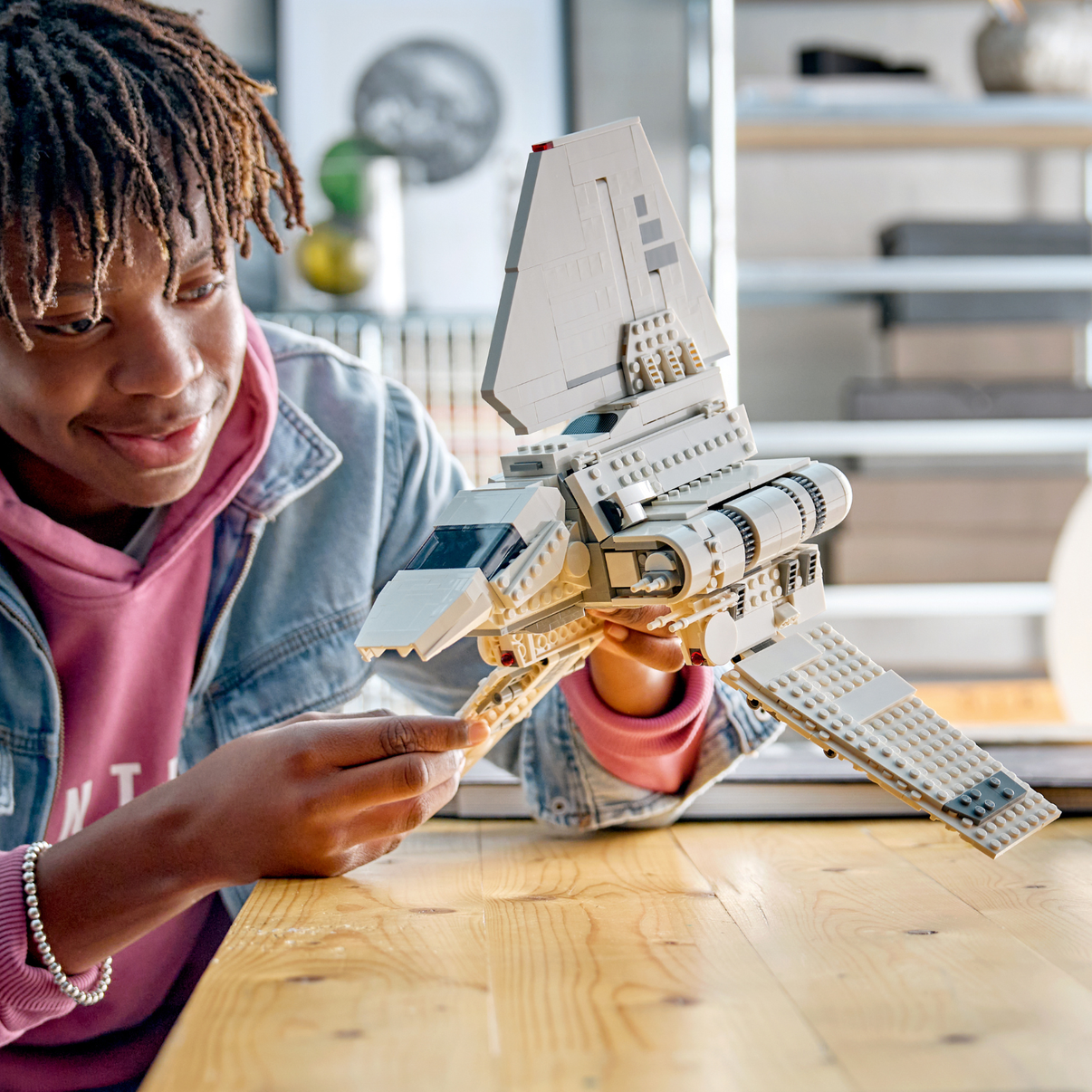 LEGO® Star Wars™ Imperial Lambda-Class Shuttle
