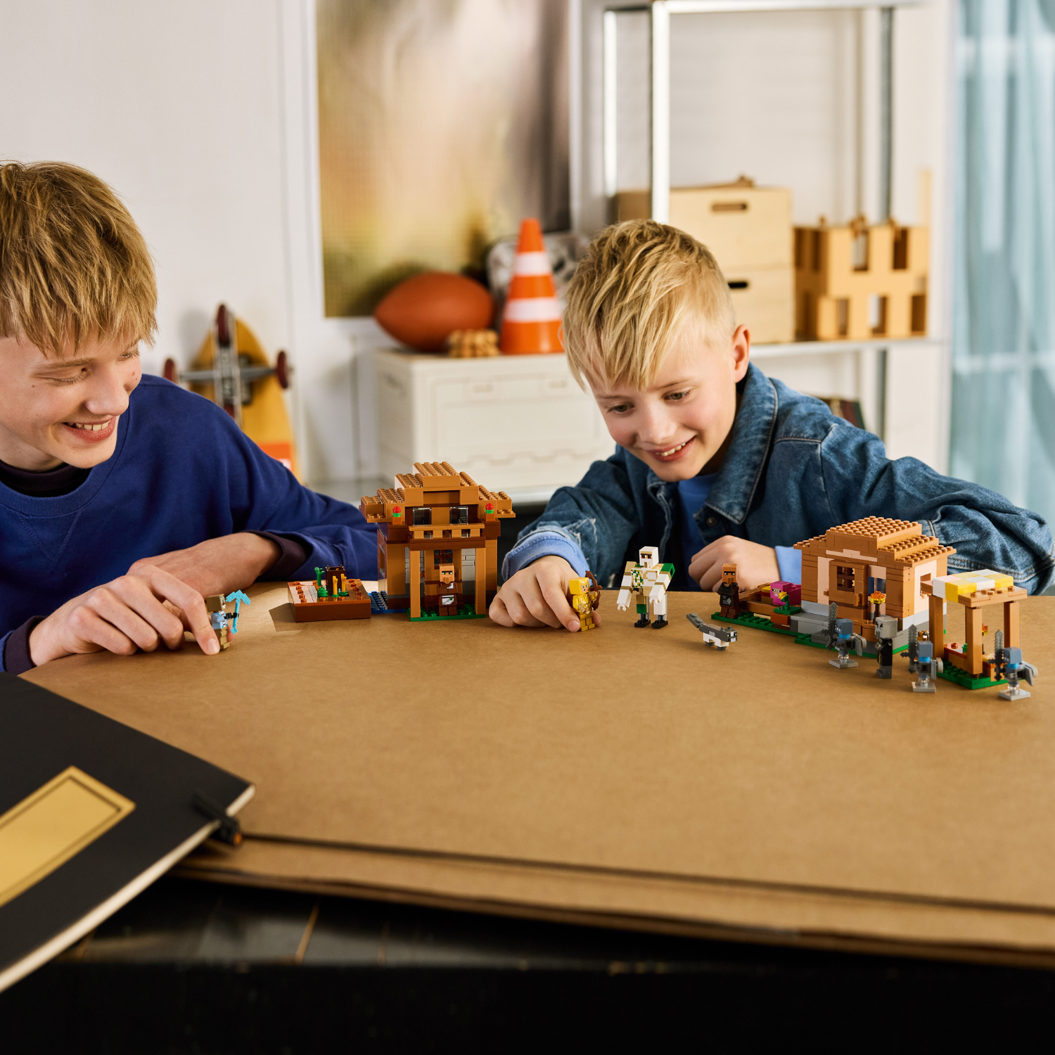 LEGO® Minecraft® Evoker Village Attack